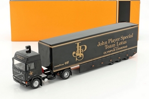 Lotus related modelcars and gift sets - Lotus Drivers Guide